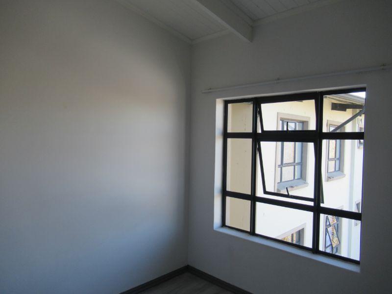 2 Bedroom Property for Sale in Somerset West Western Cape